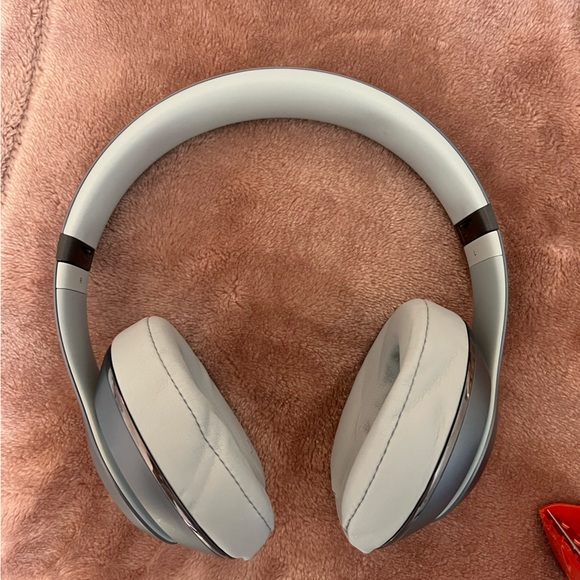 Beats studios - Picture 6 of 6